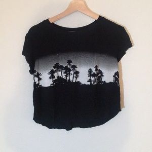 AEO “Land Of make belief” t shirt